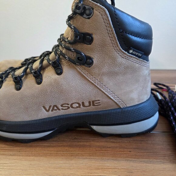 Vasque  W's St. Elias Hiking Boots GORE-TEX Mids Over the Ankle - Picture 8 of 13